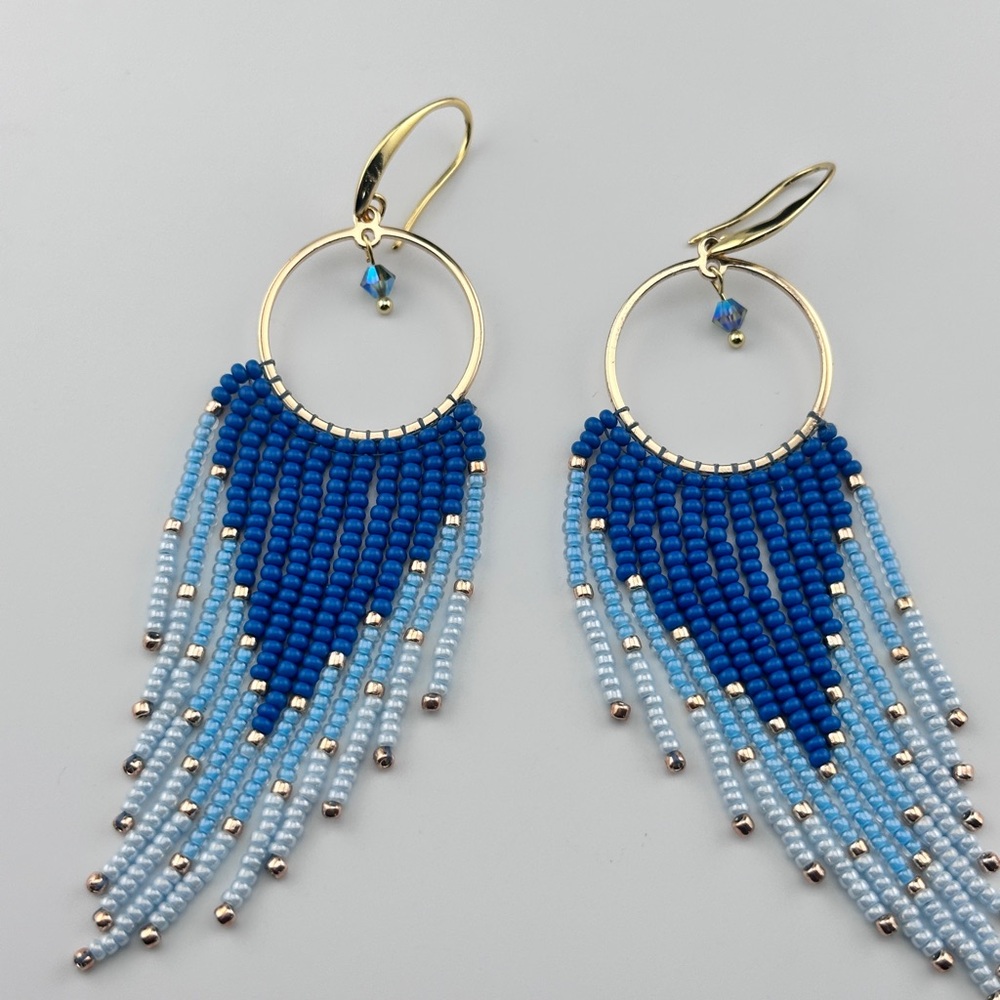 Elegant Ombre Blue Beaded Earrings - Picture 7 of 15